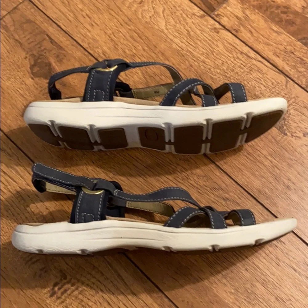 Easy Spirit Blue Comfort Walking Sandals